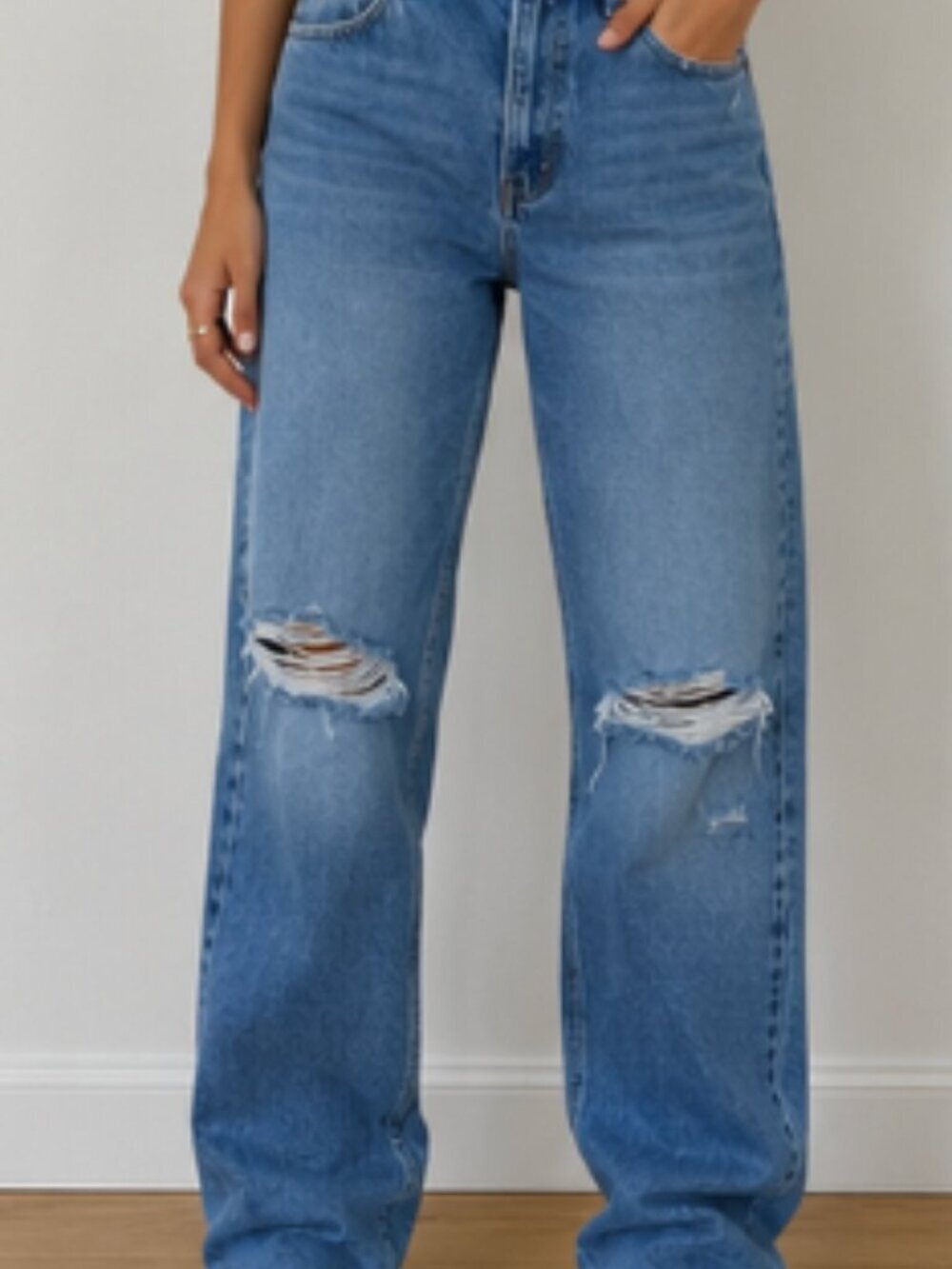 Zara High Rise Distressed Straight Leg Jeans Light Wash Size 6